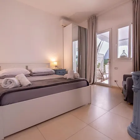 Apartment Gabriella Fontane Bianche