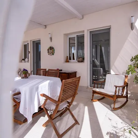 Apartman Gabriella *